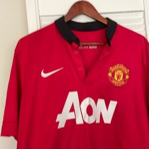 Unworn Manchester United 2013-14 home shirt XL